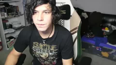 Snapshot of ryot35 chatting on 11.16.25 Ryot3 online show from 11.16.25