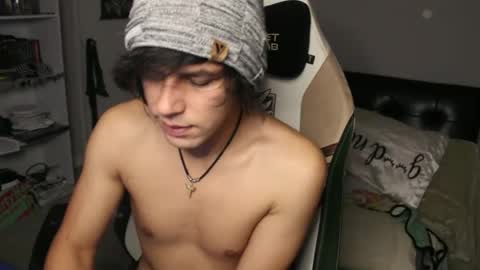 Snapshot of ryot35 chatting on 11.17.25 Ryot3 online show from 11.17.25