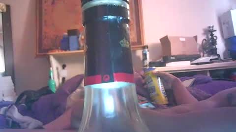 Snapshot of s4h4r4_fir3 chatting on 09.26.25 W4TER FIR3 online show from 09.26.25