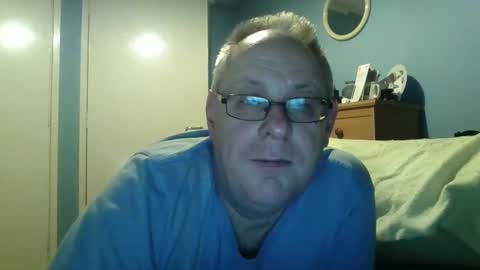 Snapshot of s536sny18 chatting on 01.05.25 s536sny18 online show from 01.05.25