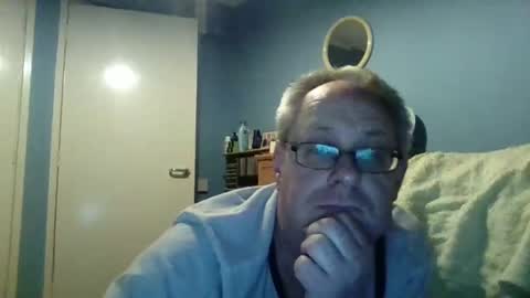 Snapshot of s536sny18 chatting on 02.16.25 s536sny18 online show from 02.16.25