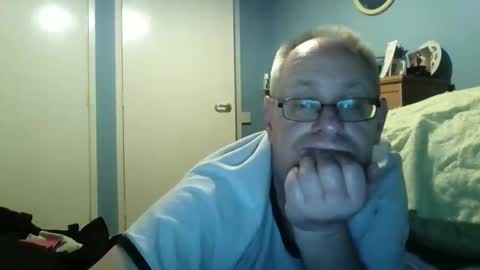 Snapshot of s536sny18 chatting on 03.01.25 s536sny18 online show from 03.01.25