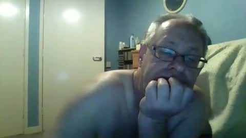 Snapshot of s536sny18 chatting on 11.22.25 s536sny18 online show from 11.22.25