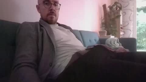 s_i_q online show from 09.26.25