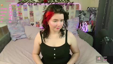 Snapshot of s_katekisa_ss chatting on 01.19.25 Kate online show from 01.19.25