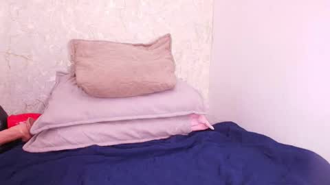 Snapshot of s_sofia_ chatting on 09.15.25 s_sofia_ online show from 09.15.25