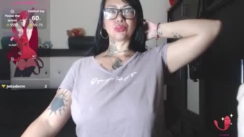 Snapshot of saalomee_1 chatting on 01.09.26 saalomee 1 online show from 01.09.26