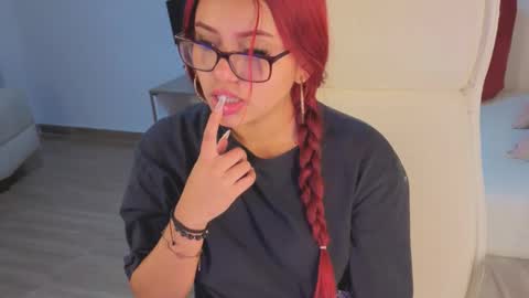 Snapshot of sabriin_miller_ chatting on 10.09.25 sabriin_miller_ online show from 10.09.25