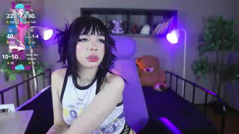 Snapshot of sabrina_bloom_ chatting on 09.24.25 sabri online show from 09.24.25