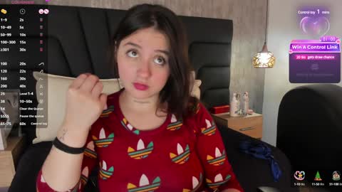 Snapshot of sabrina_lennox chatting on 01.09.25 Sabrina Maria online show from 01.09.25