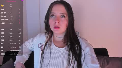 Snapshot of sabrina_lennox chatting on 09.16.25 Sabrina Maria online show from 09.16.25