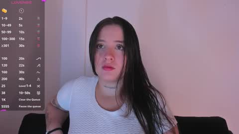 Snapshot of sabrina_lennox chatting on 09.29.25 Sabrina Maria online show from 09.29.25