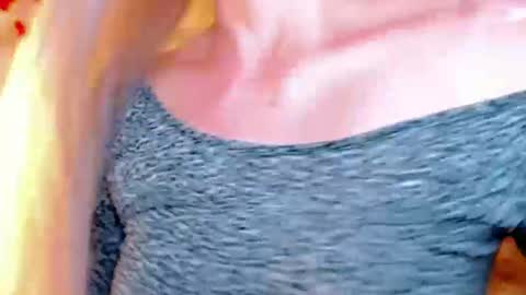 Snapshot of sabrinaexpositoxx chatting on 03.01.25 SABRI online show from 03.01.25