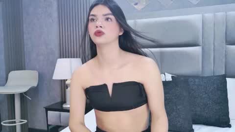 Sabrina Foox online show from 07.22.26
