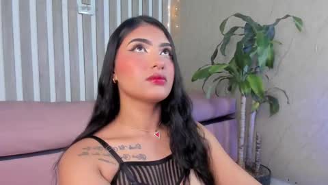 mariana  online show from 09.12.25