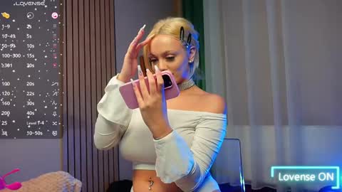 SabrinaJade online show from 03.05.25