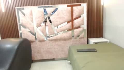 sabrinaroosa202cl online show from 10.23.25