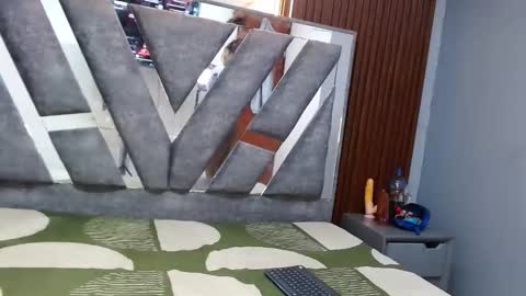 sabrinaroosa202cl online show from 12.14.25