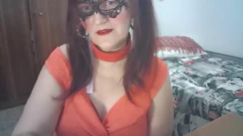 Snapshot of sabrinaxlovess chatting on 10.08.25 SabrinaXlovess online show from 10.08.25