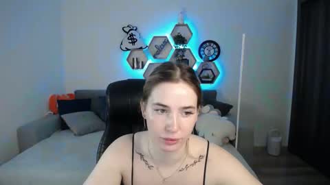 Sabrina Violet online show from 03.09.25