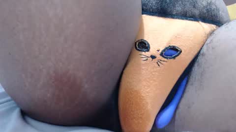 Snapshot of sacha_macgregor1 chatting on 11.01.25 SACHA MACGREGOR1 online show from 11.01.25