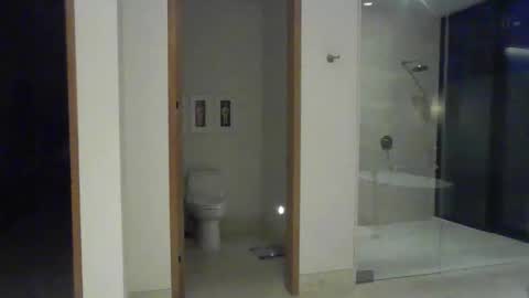 Snapshot of sacredbull90 chatting on 04.11.26 sacredbull90 online show from 04.11.26