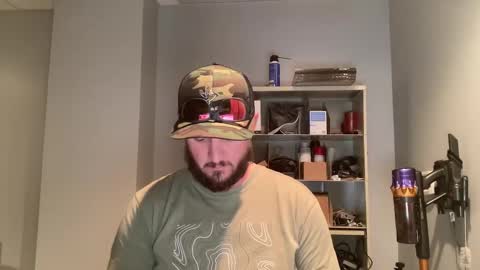 Snapshot of sacredroses chatting on 11.11.25 sacredroses online show from 11.11.25