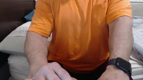 Snapshot of sactosteve chatting on 03.03.25 dadbod online show from 03.03.25