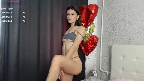 Snapshot of sacura_sacura chatting on 03.05.25 Sacura online show from 03.05.25