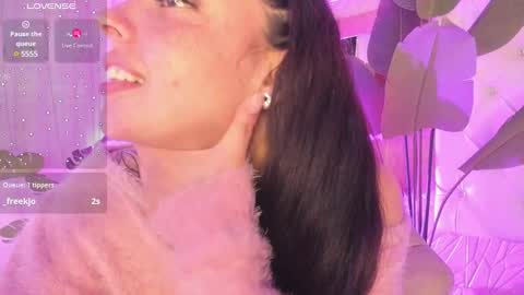    online show from 02.01.25