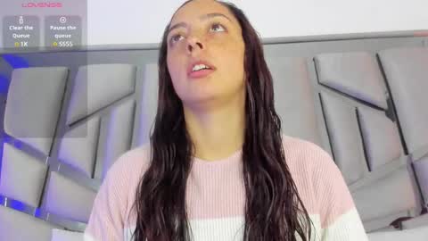    online show from 03.10.25