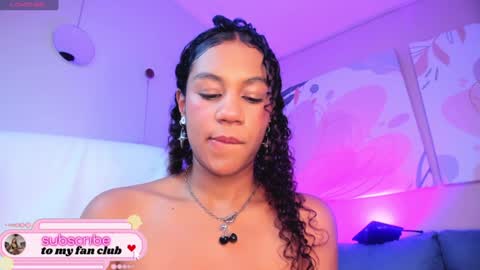 Snapshot of sade_jackson1 chatting on 12.13.24 Sophie online show from 12.13.24