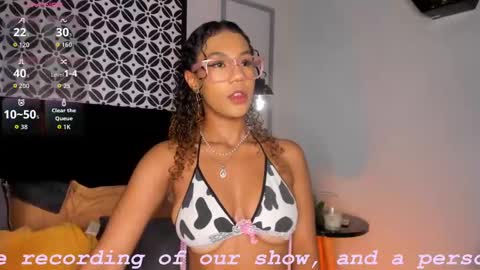 Snapshot of sade_jackson1 chatting on 10.18.25 Sophie online show from 10.18.25
