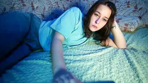 Snapshot of sademoface chatting on 09.11.25 pluto online show from 09.11.25