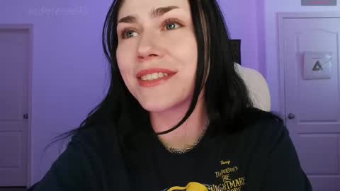 Snapshot of sadierenee96 chatting on 10.09.25 Sadie Renee  online show from 10.09.25