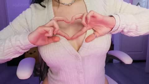 Snapshot of sadierenee96 chatting on 10.16.25 Sadie Renee  online show from 10.16.25