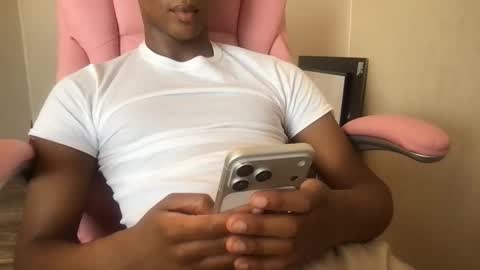 Snapshot of saeonyx chatting on 03.04.26 Saeonyx online show from 03.04.26