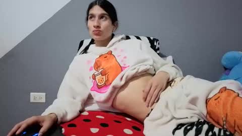 Snapshot of safiro_queen chatting on 03.26.26 Safiro Queen online show from 03.26.26
