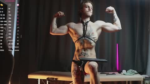 Adam online show from 02.04.25