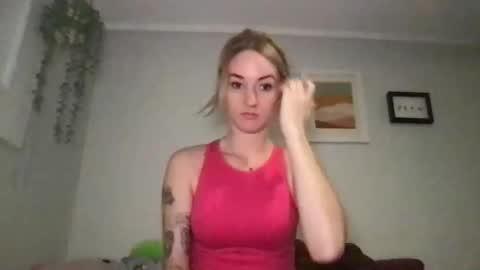 Jessica Sage online show from 01.03.25