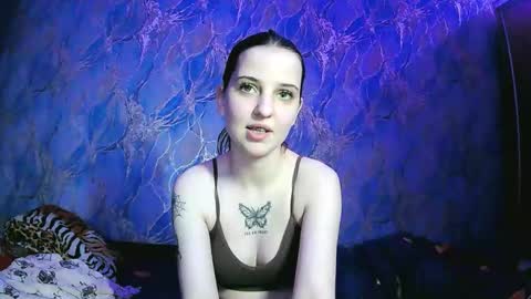 Snapshot of sahaaaayd chatting on 11.28.25 Medison online show from 11.28.25