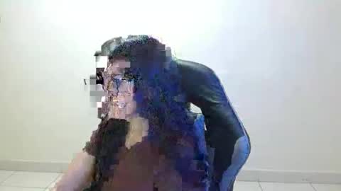 Sahaliefox  online show from 04.21.26