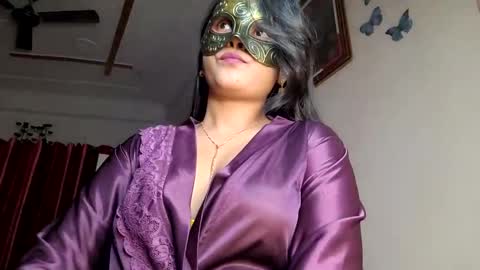 Queen Archana online show from 01.06.25