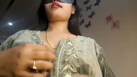 Queen Archana online show from 02.02.25