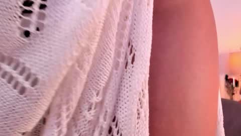 Sahara Garcia online show from 10.02.25