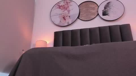 Sahara Garcia online show from 11.28.25