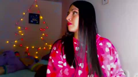 Karina online show from 12.19.24