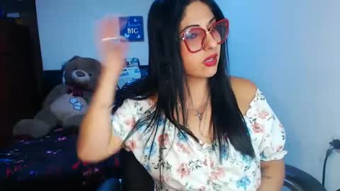 Karina online show from 09.19.25