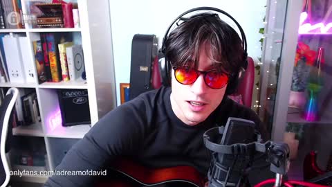 Snapshot of sahueso chatting on 01.07.25 David Sahueso online show from 01.07.25