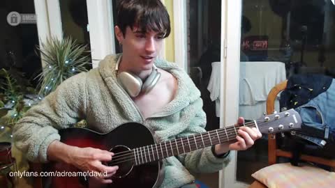 Snapshot of sahueso chatting on 03.04.25 David Sahueso online show from 03.04.25